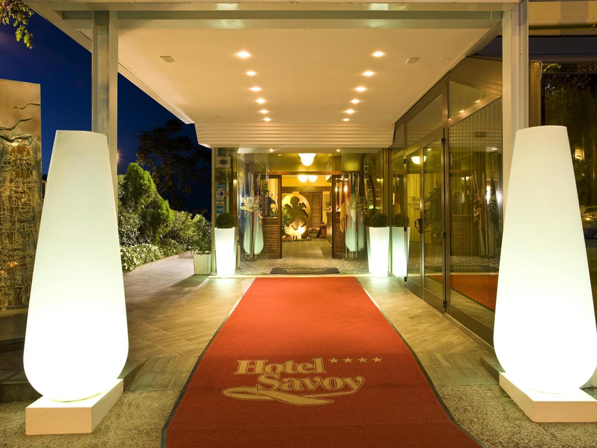 Hotel Savoy Pesaro Esterno foto